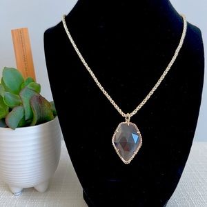 Kendra Scott long pendant necklace in gold